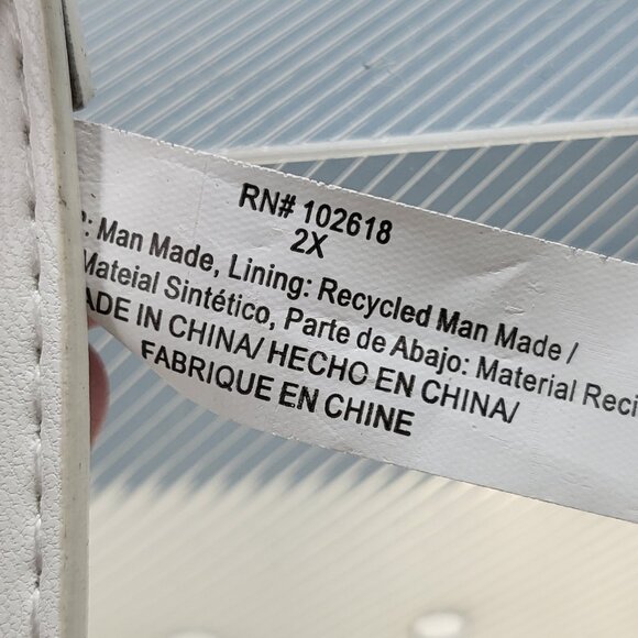 NWOT Steve Madden white belt with goldtone buckle size 2X. - Picture 3 of 4